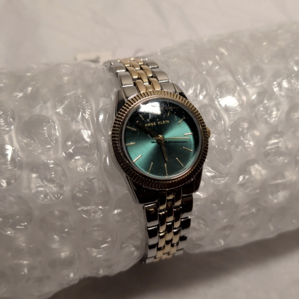 Anne Klein Watch - Picture 2 of 8